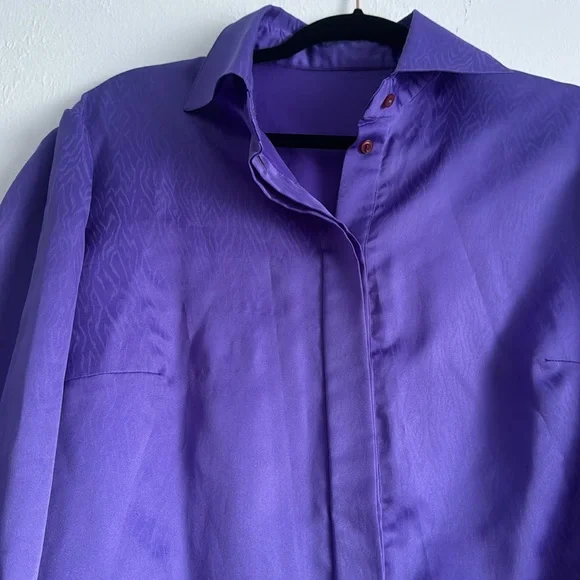 Purple pattern button down shirt - Picture 3 of 4